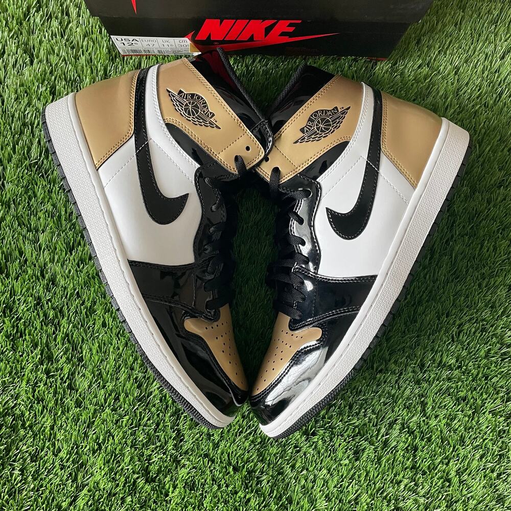 Air Jordan 1 “Gold Toe” - Picture 1 of 4